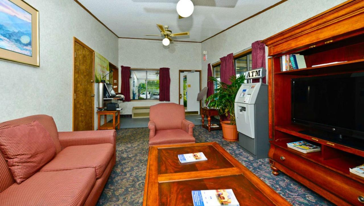 M Star Hotel Covington Extérieur photo