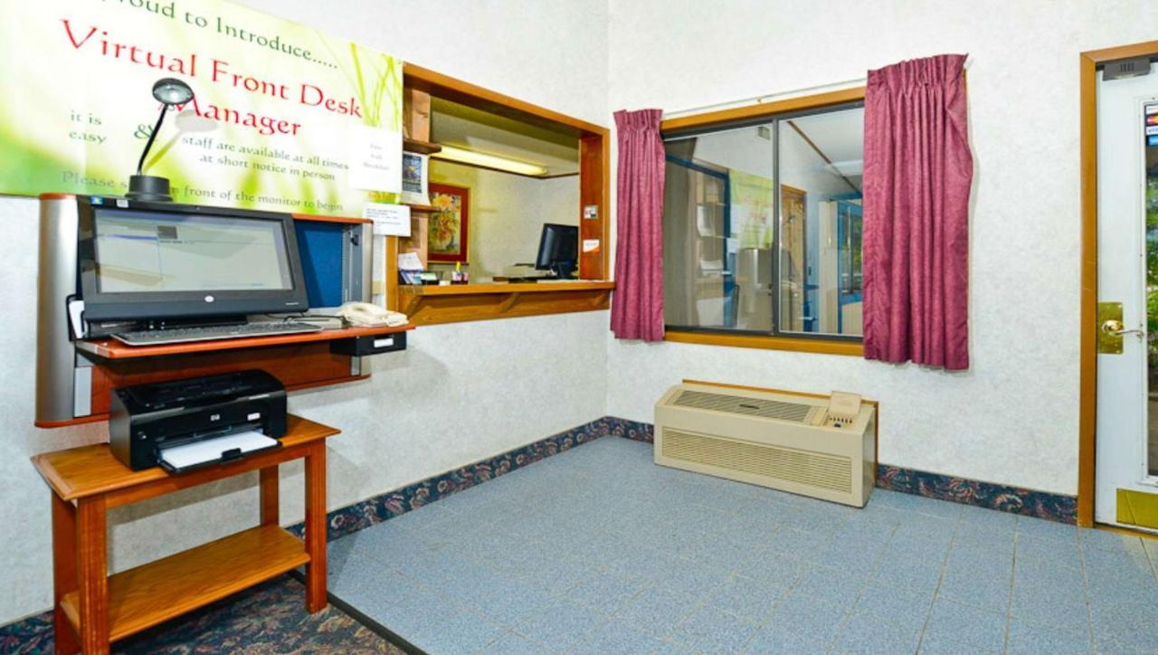 M Star Hotel Covington Extérieur photo