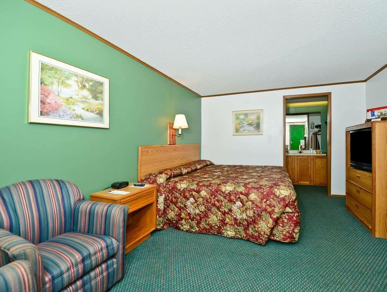 M Star Hotel Covington Extérieur photo